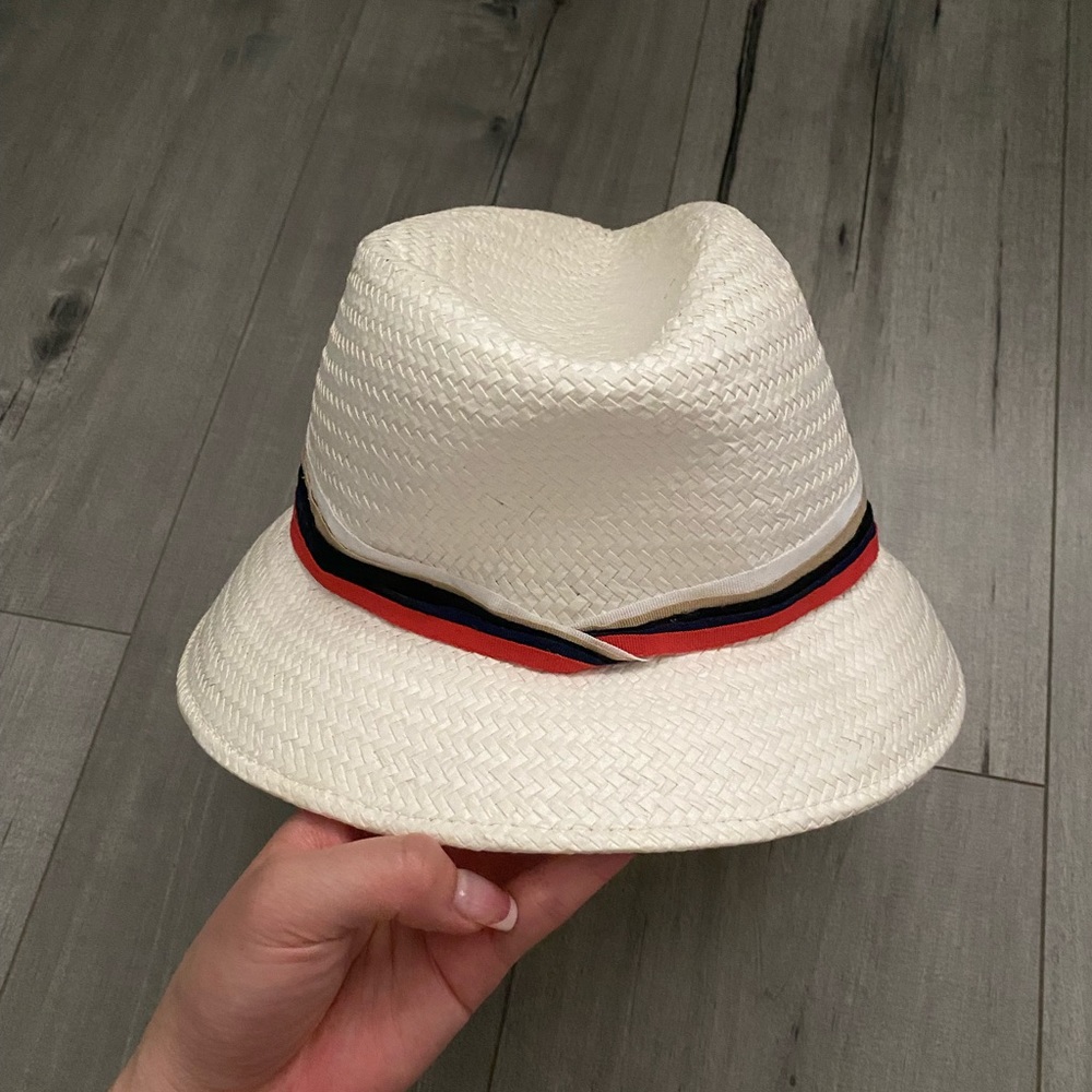 August White Hat - image 2